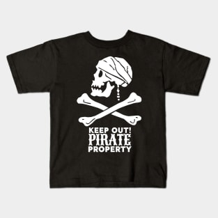 Keep Out! Pirate Property Vintage Skull Kids T-Shirt